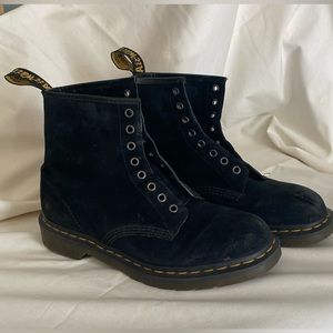 Dr. Martens suede combat boots Size 9 women’s